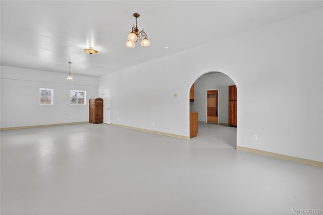 9624 Bridge Lake Road, Springfield Charter Township, MI 48348