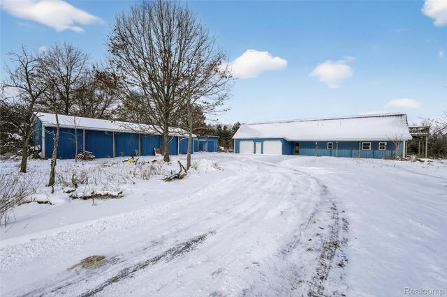 9624 Bridge Lake Road, Springfield Charter Township, MI 48348