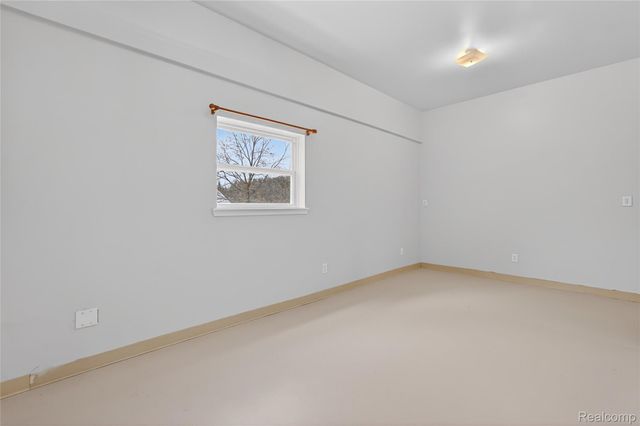 9624 Bridge Lake Road, Springfield Charter Township, MI 48348