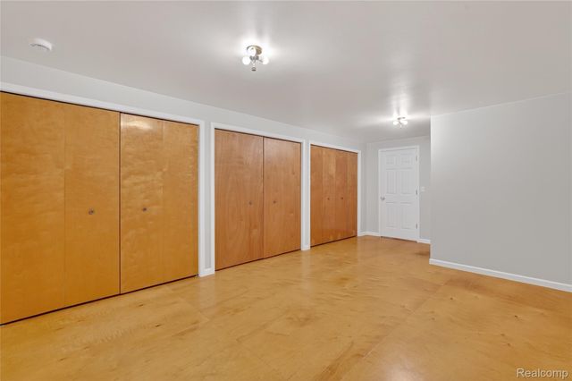 9624 Bridge Lake Road, Springfield Charter Township, MI 48348