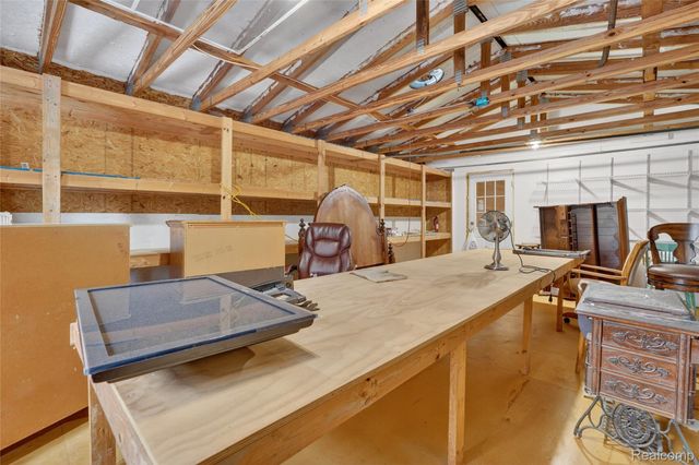 9624 Bridge Lake Road, Springfield Charter Township, MI 48348