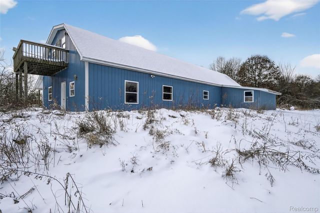 9624 Bridge Lake Road, Springfield Charter Township, MI 48348