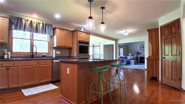 34 Chicory Lane, Lancaster, NY 14086