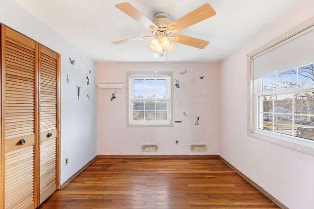 10 Paulette Dr, Danvers, MA 01923