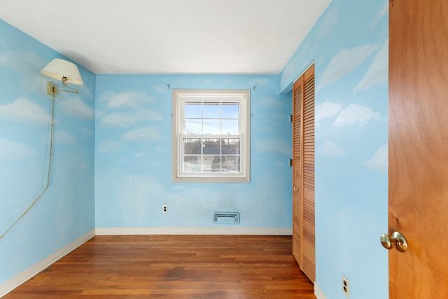 10 Paulette Dr, Danvers, MA 01923