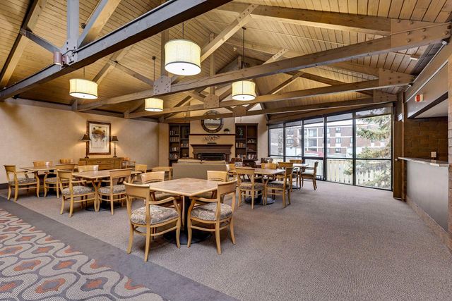 7200 York Avenue S 103, Edina, MN 55435