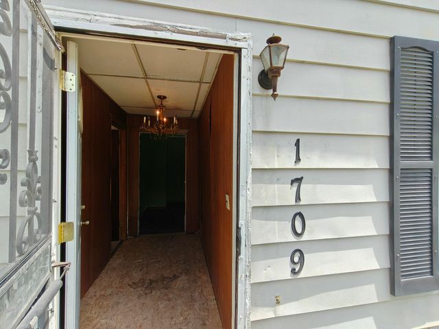 1709 Roosevelt Street, Gary, IN 46404