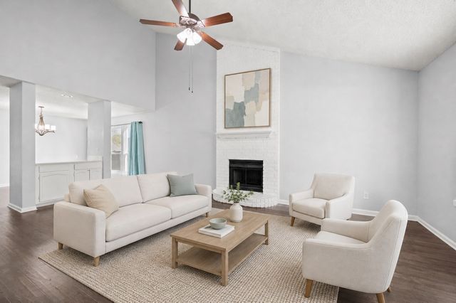 2621 Bayberry Lane, Euless, TX 76039