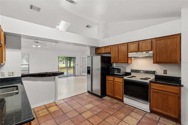 16104 SANDHILL ROAD, Winter Garden, FL 34787