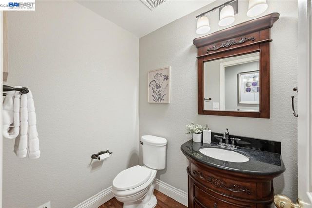 604 Sycamore Ct, Livermore, CA 94551
