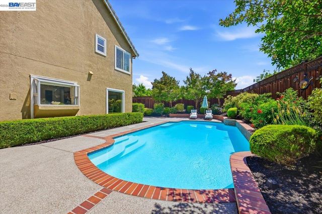 604 Sycamore Ct, Livermore, CA 94551