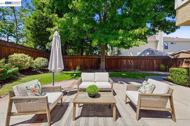 604 Sycamore Ct, Livermore, CA 94551