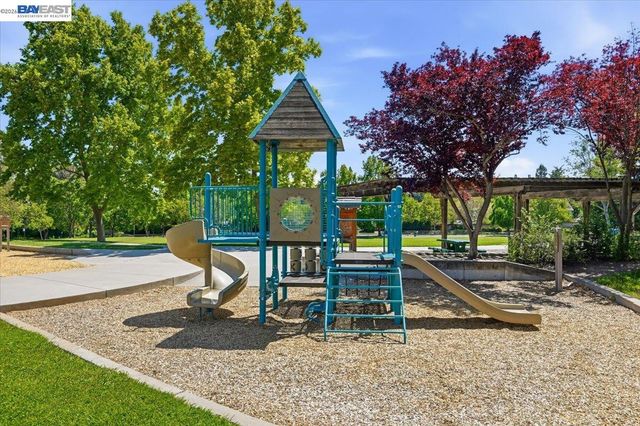 604 Sycamore Ct, Livermore, CA 94551