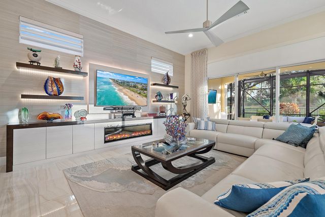 10778 Hollow Bay Terrace, West Palm Beach, FL 33412