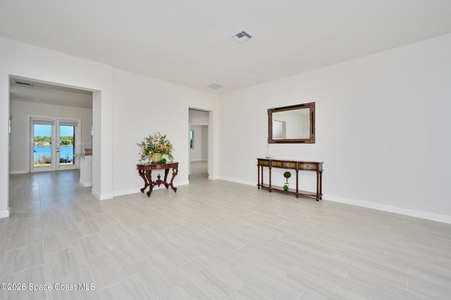 1774 Berkshire Circle SW, Vero Beach, FL 32968