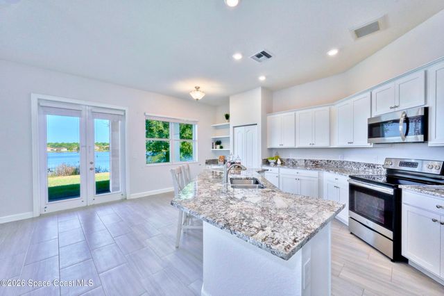 1774 Berkshire Circle SW, Vero Beach, FL 32968
