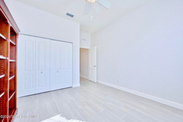 1774 Berkshire Circle SW, Vero Beach, FL 32968