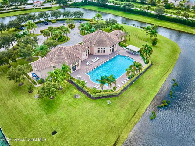 1774 Berkshire Circle SW, Vero Beach, FL 32968