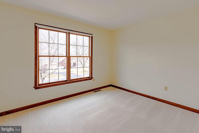 1460 YARDAL RD, State College, PA 16801