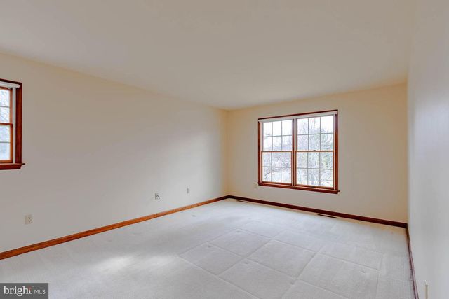 1460 YARDAL RD, State College, PA 16801