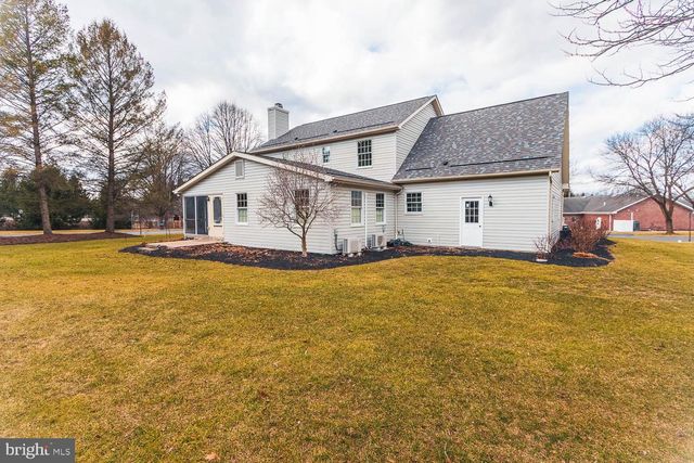 1460 YARDAL RD, State College, PA 16801