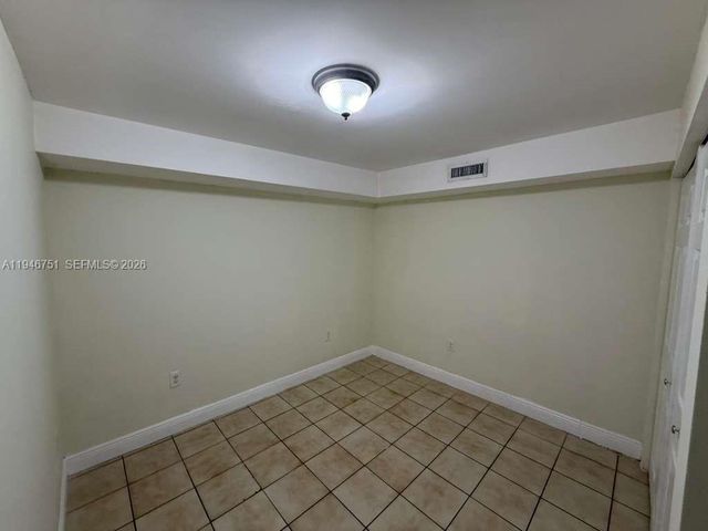 5114 SW 133rd Ct Dr, Miami, FL 33175