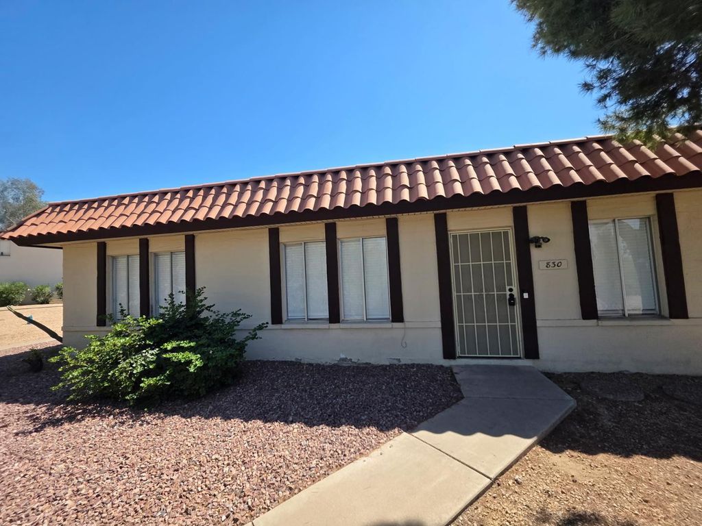 830 E Joan D Arc Avenue, Phoenix, AZ 85022