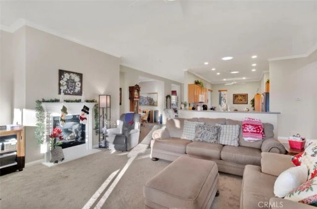 10266 Lakeshore, Apple Valley, CA 92308