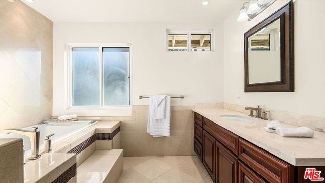 16230 Meadowcrest Road, Sherman Oaks, CA 91403