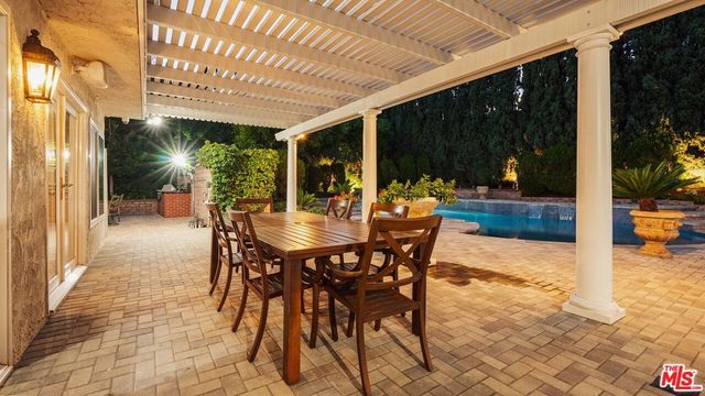 16230 Meadowcrest Road, Sherman Oaks, CA 91403