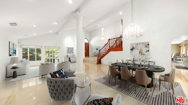 16230 Meadowcrest Road, Sherman Oaks, CA 91403