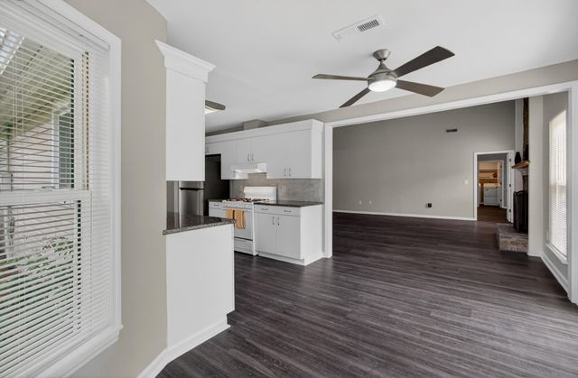 56 Shadowmoss Parkway, Charleston, SC 29414