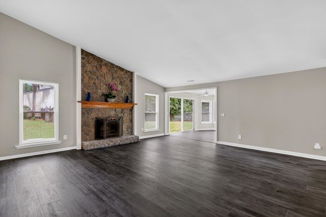 56 Shadowmoss Parkway, Charleston, SC 29414