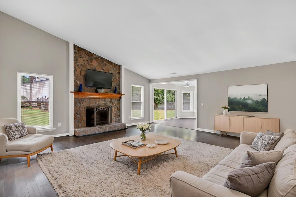 56 Shadowmoss Parkway, Charleston, SC 29414