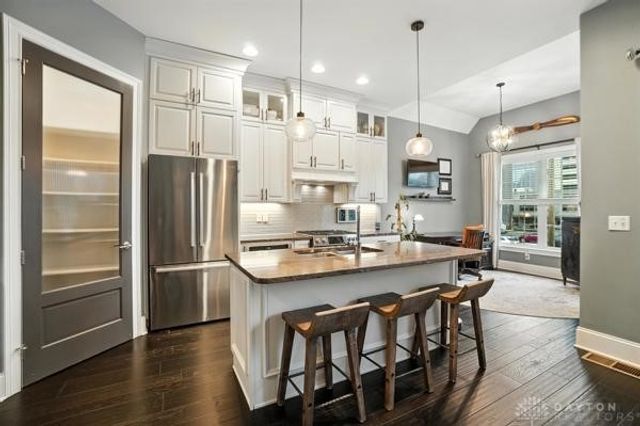 127 Lowe Lane, Dayton, OH 45402