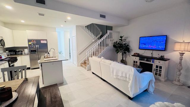 34507 SW 189th Ct 1, Homestead, FL 33034