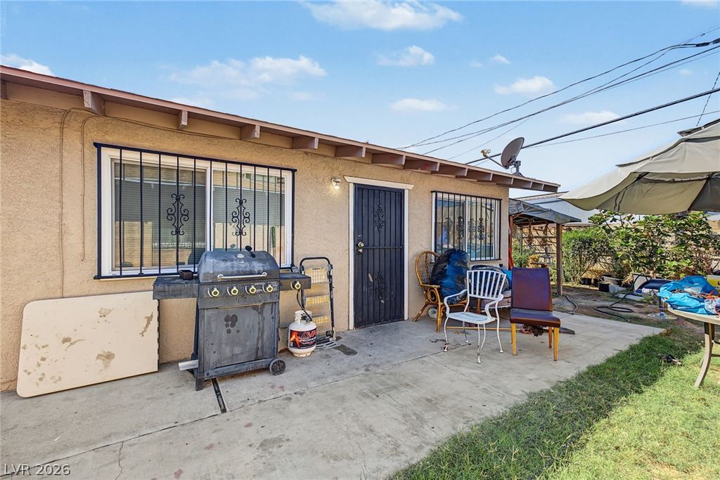 2155 Belmont Street, North Las Vegas, NV 89030 — exterior