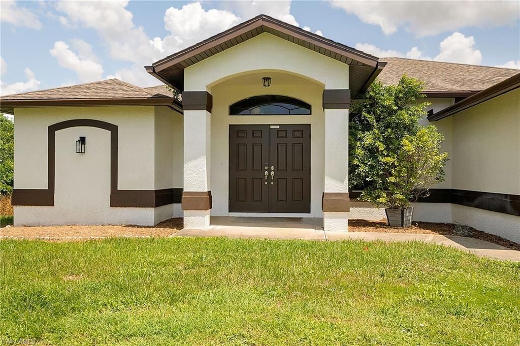 691 Manhattan ST E, LEHIGH ACRES, FL 33974 — photo 3