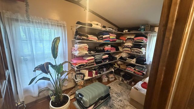 24624 81st PLACE, Salem, WI 53168