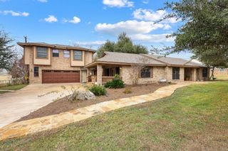 1346 Amistad DR, Round Rock, TX 78664