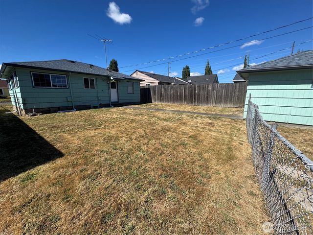 352 28th Avenue, Longview, WA 98632