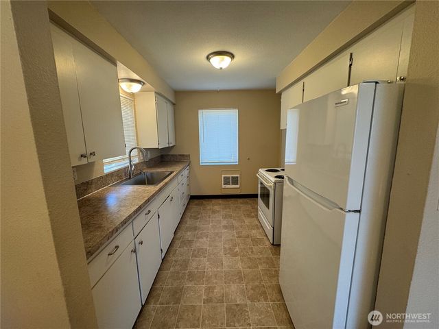 352 28th Avenue, Longview, WA 98632