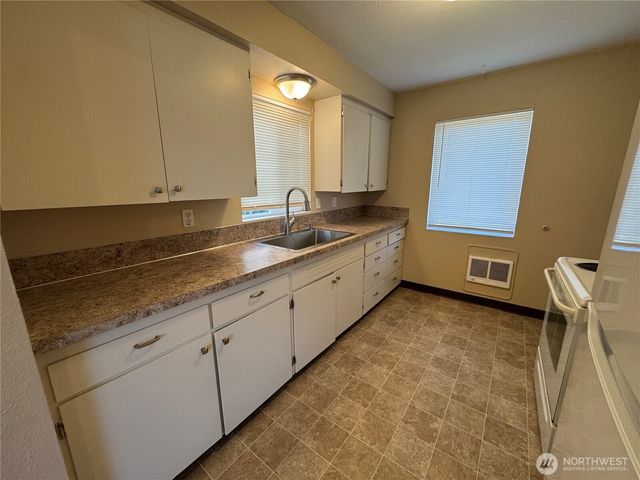 352 28th Avenue, Longview, WA 98632