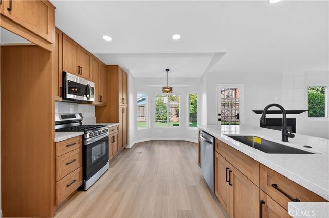 774 Foxwood Drive, Oceanside, CA 92057