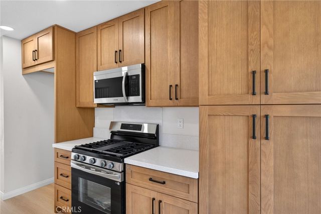 774 Foxwood Drive, Oceanside, CA 92057
