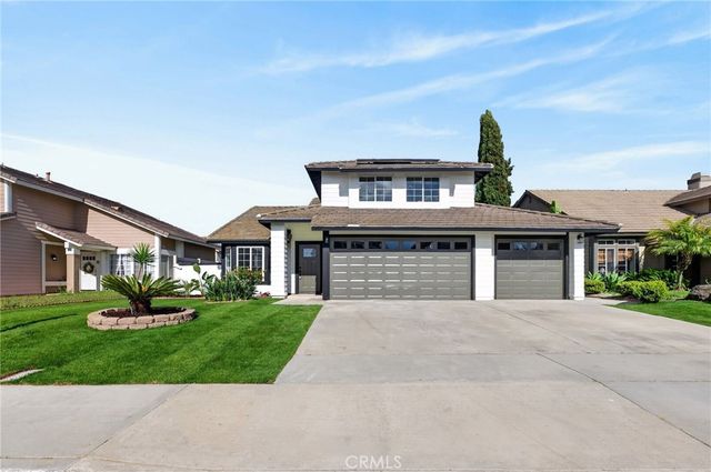 774 Foxwood Drive, Oceanside, CA 92057