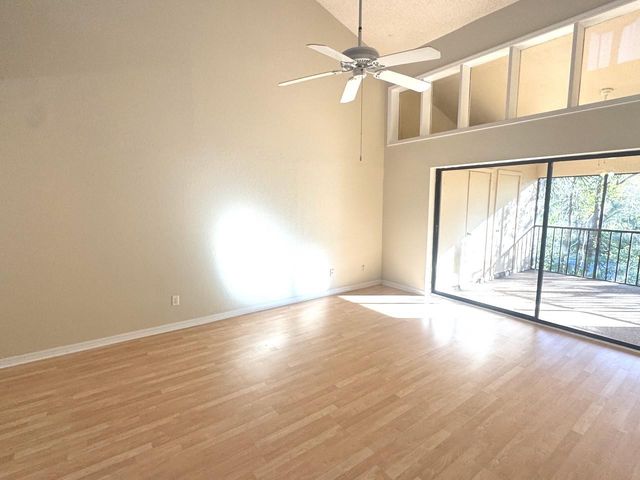 40 AUSTIN PLACE, Oldsmar, FL 34677