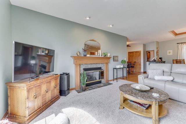 3259 Buckmoor Parkway, Greenwood, IN 46143
