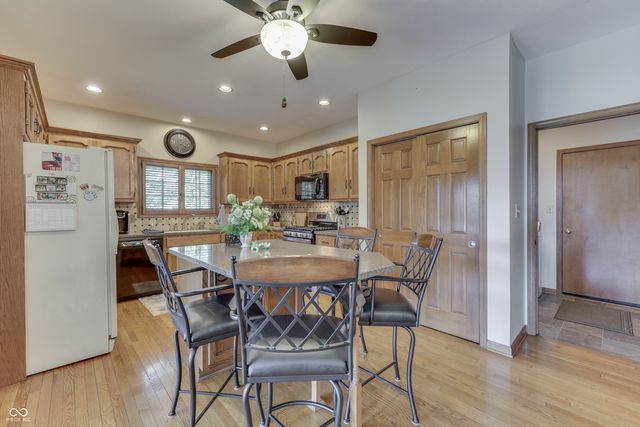 3259 Buckmoor Parkway, Greenwood, IN 46143