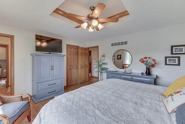 3259 Buckmoor Parkway, Greenwood, IN 46143